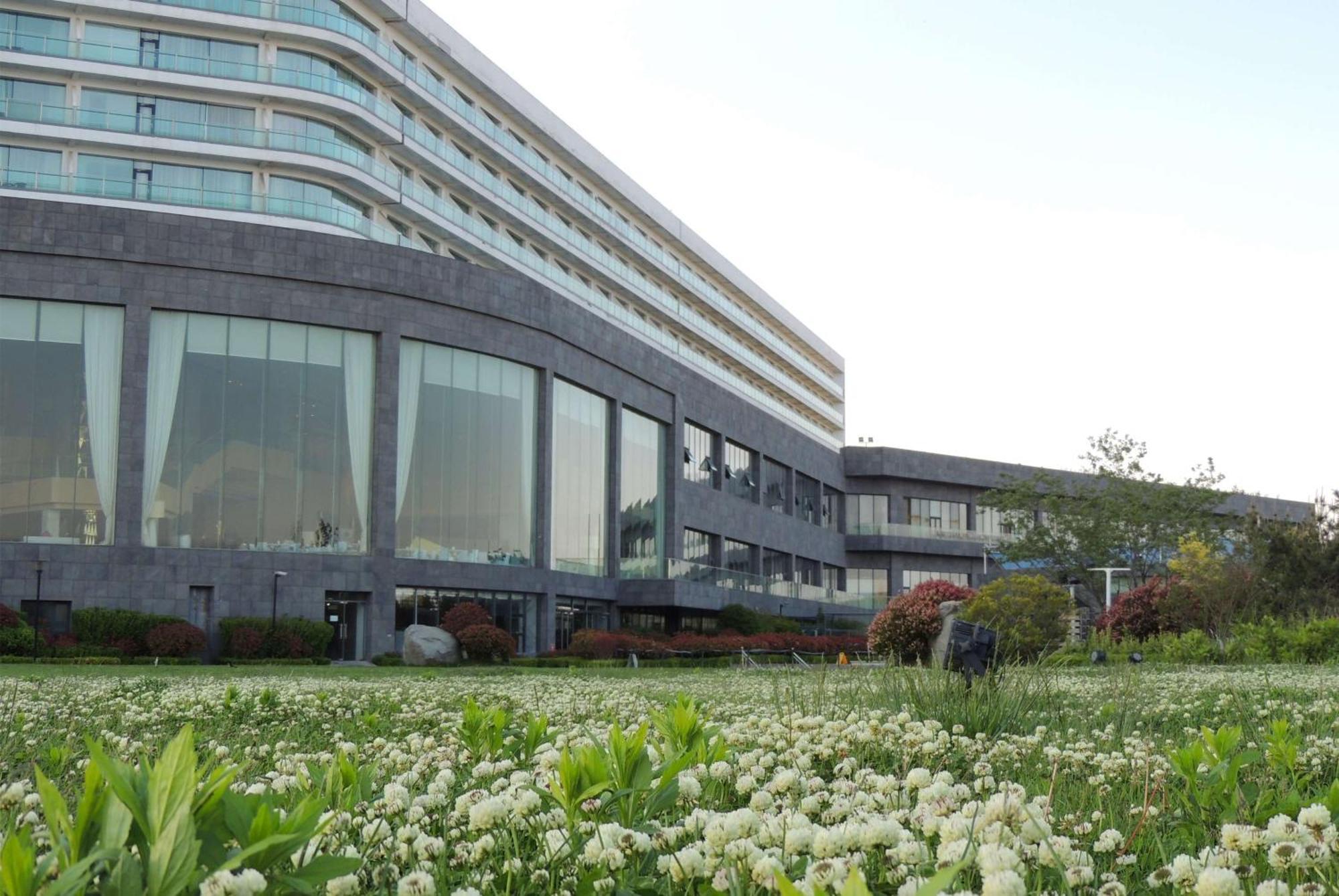 מלון Wyndham Grand צ'ינגדאו מראה חיצוני תמונה