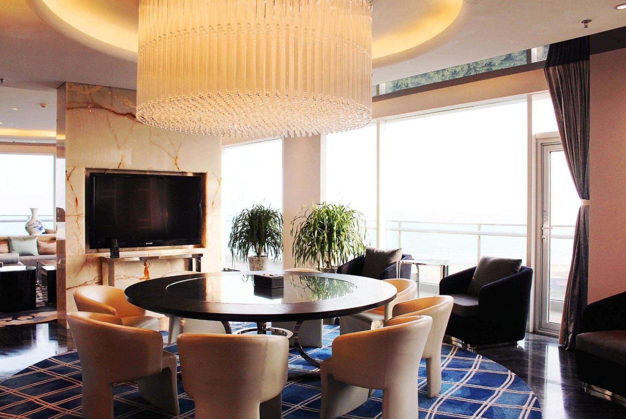 מלון Wyndham Grand צ'ינגדאו מראה חיצוני תמונה